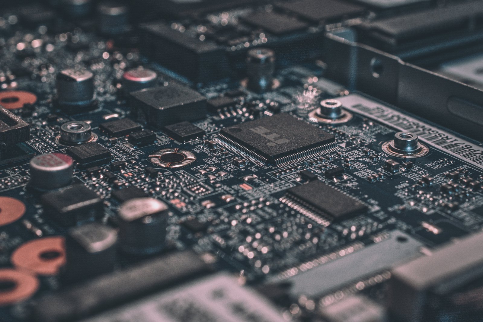 Électronique et logiciel embarqué